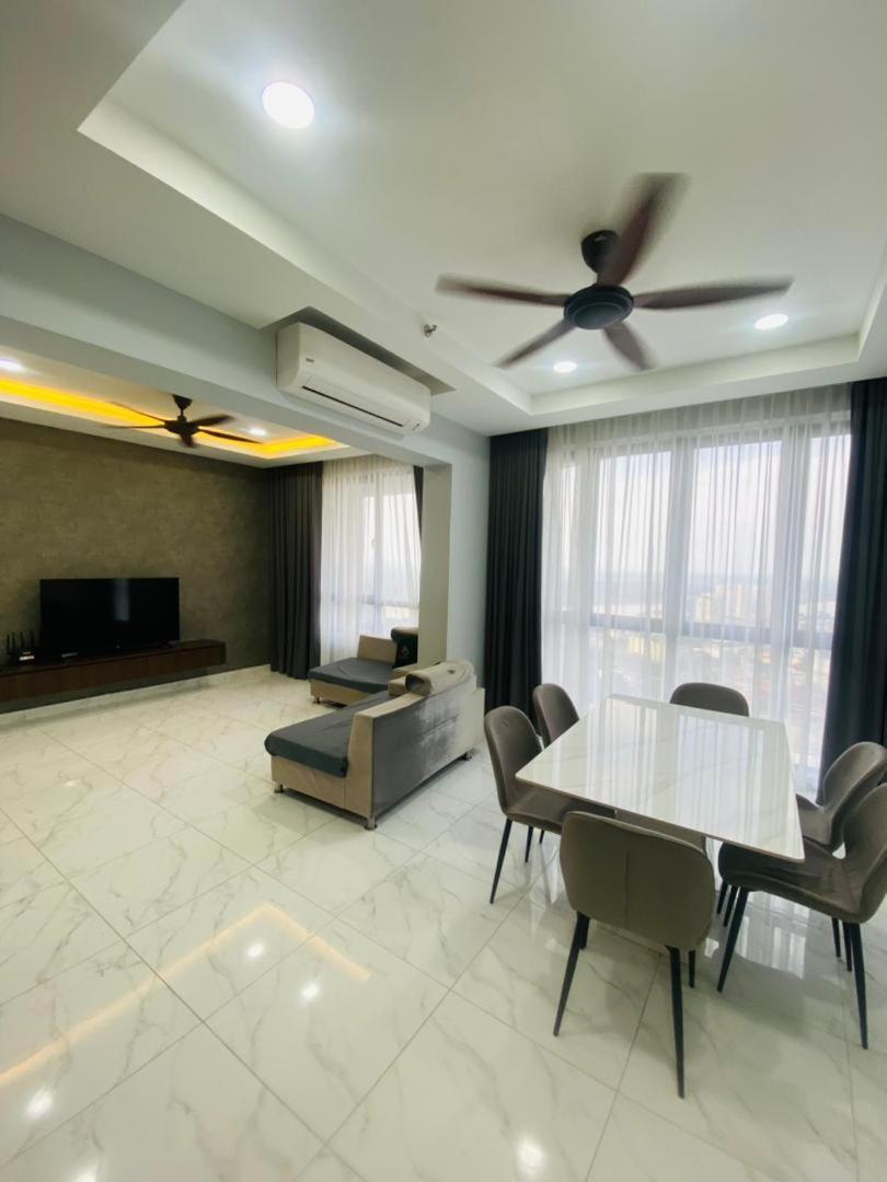 2Br Premium Suites Troika Kota Bharu By Aghome Zewnętrze zdjęcie